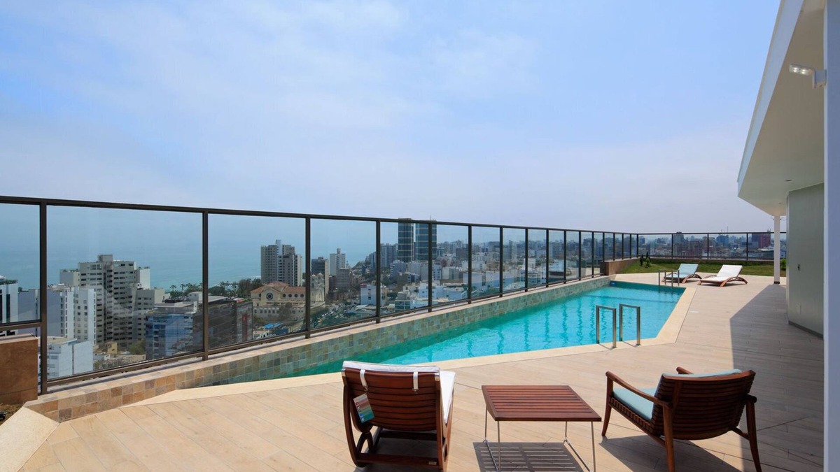 San Antonio Apartment | Fully Furnished Apartment in front of the Sea in Miraflores Lima Peru