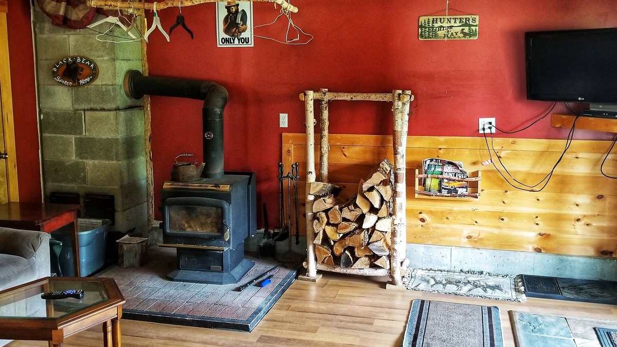 Dummer Cabin | Fully Furnished Lodging Located Directly On Huge Atv Trail System SAFE + PRIVATE