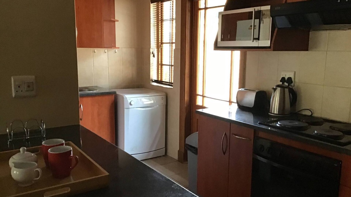 Bloemfontein House | Fully Furnished Rentals Bloemfontein