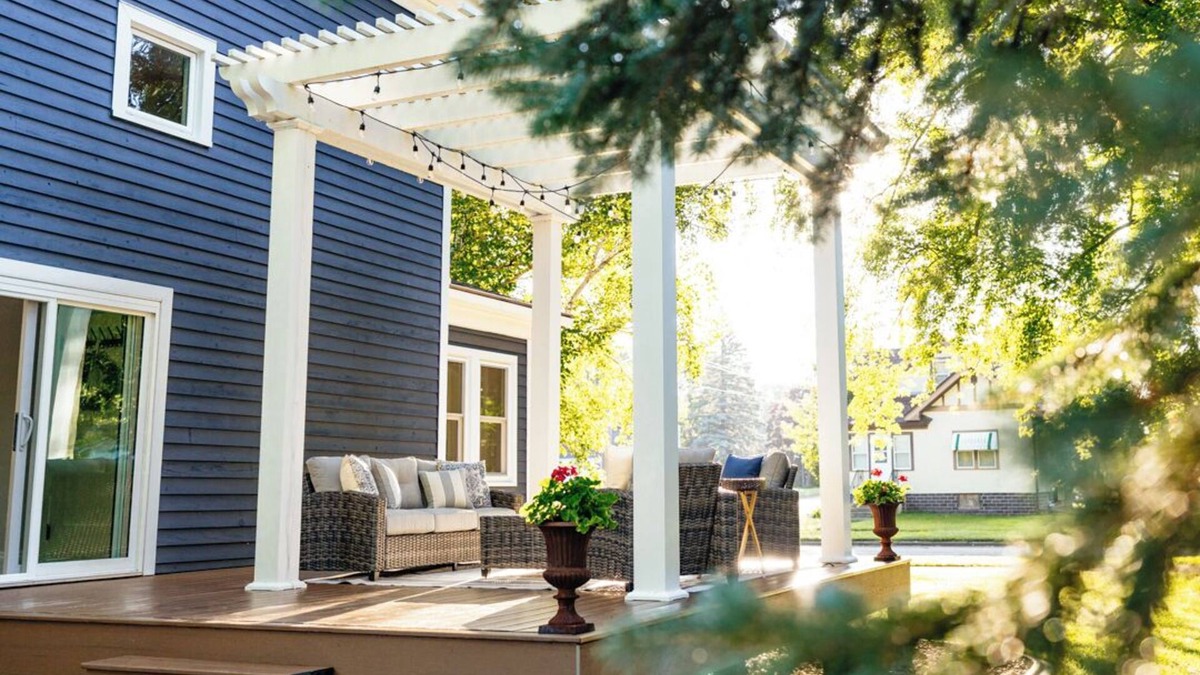 Glencoe House | Fully Furnished, Stunning Newly Remodeled 3BR Home