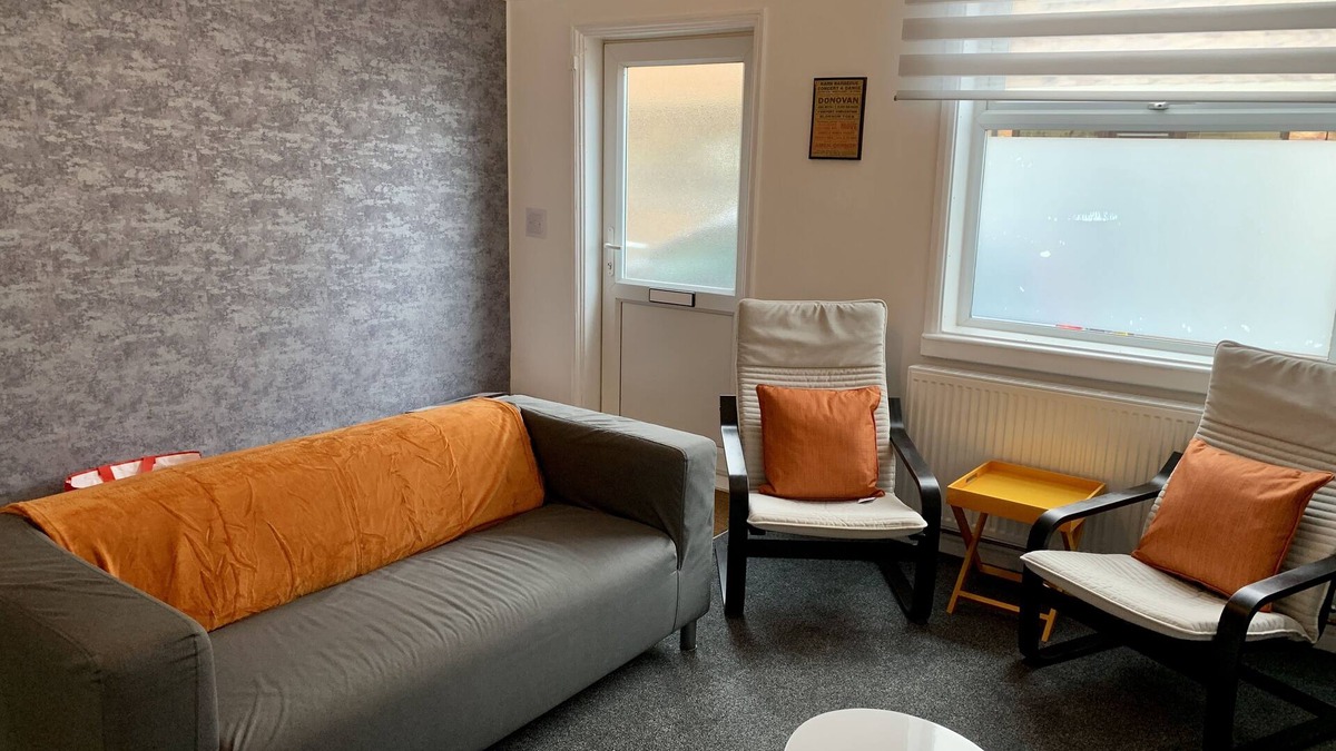 Whittlesey House | Fully Furnished Town House.