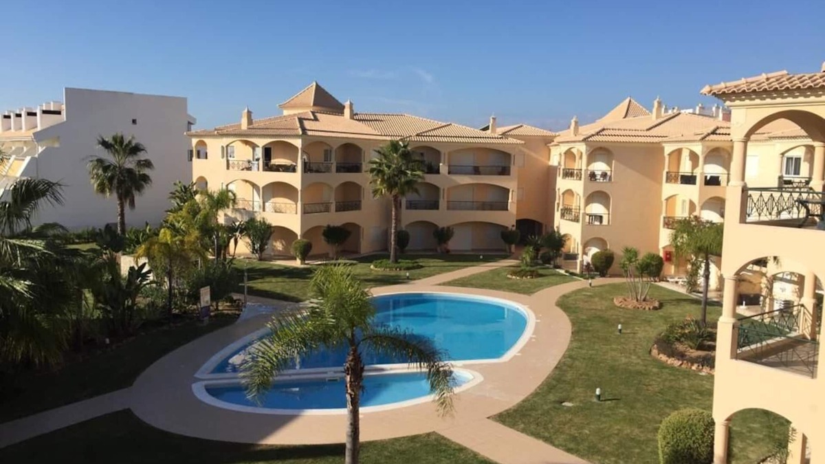 Vilamoura Apartment | Fully Licenced Luxury 2 Bed Apartment Walking Distance Vilamoura Marina & Beach