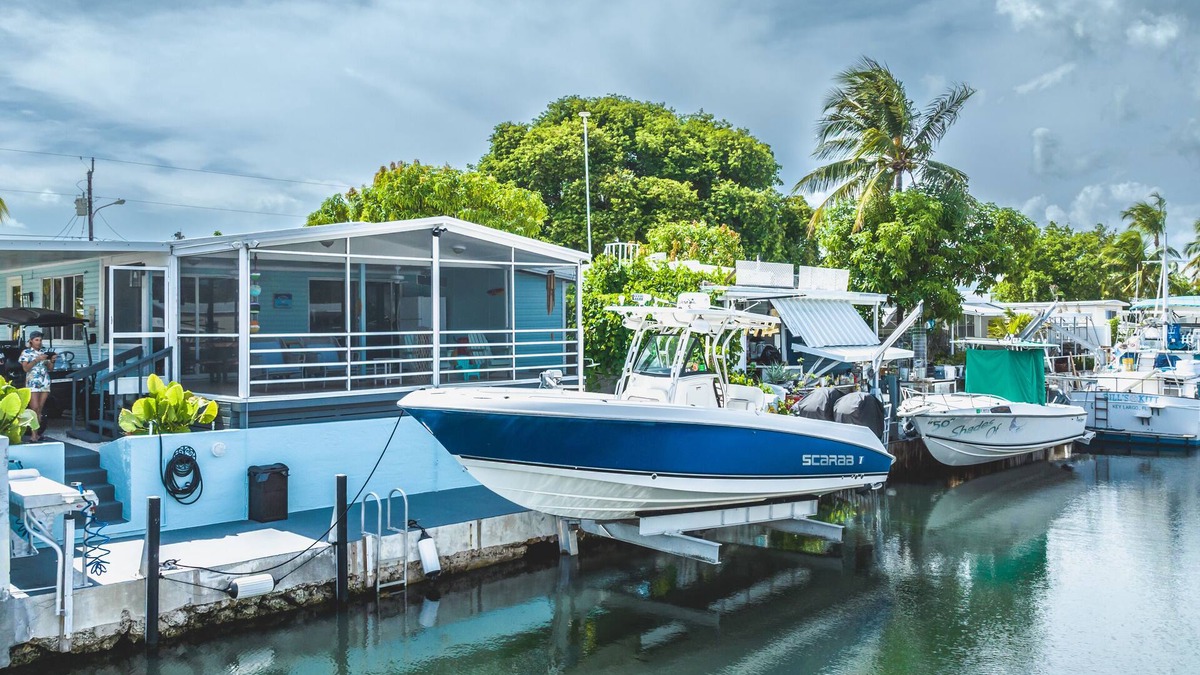 Cross Key Waterways House | Fully Remodeled Spacious 3/2.5 waterfront Key Largo home with dock & boat lift