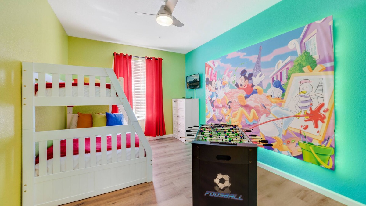 Windsor Hills Condo | Fully Remodeled~Windsor Hills~2.5 Miles from Disney World Main Entrance