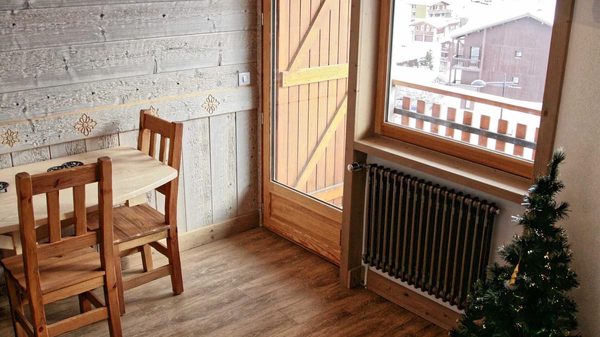 Les Almes Apartment | Fully renovated studio cabin for 2-4 people in Tignes le lac