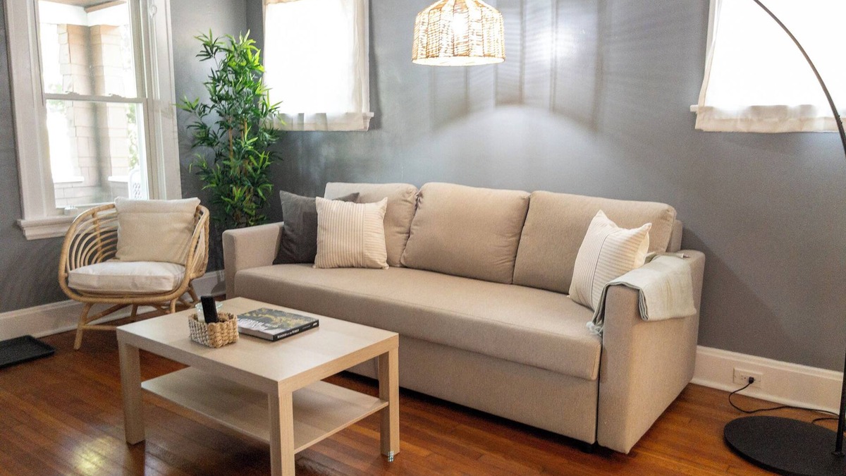 Fairfax Apartment | Fully Renovated Apartment Right Off Murray Trail, 15 Minutes to Downtown Cincy