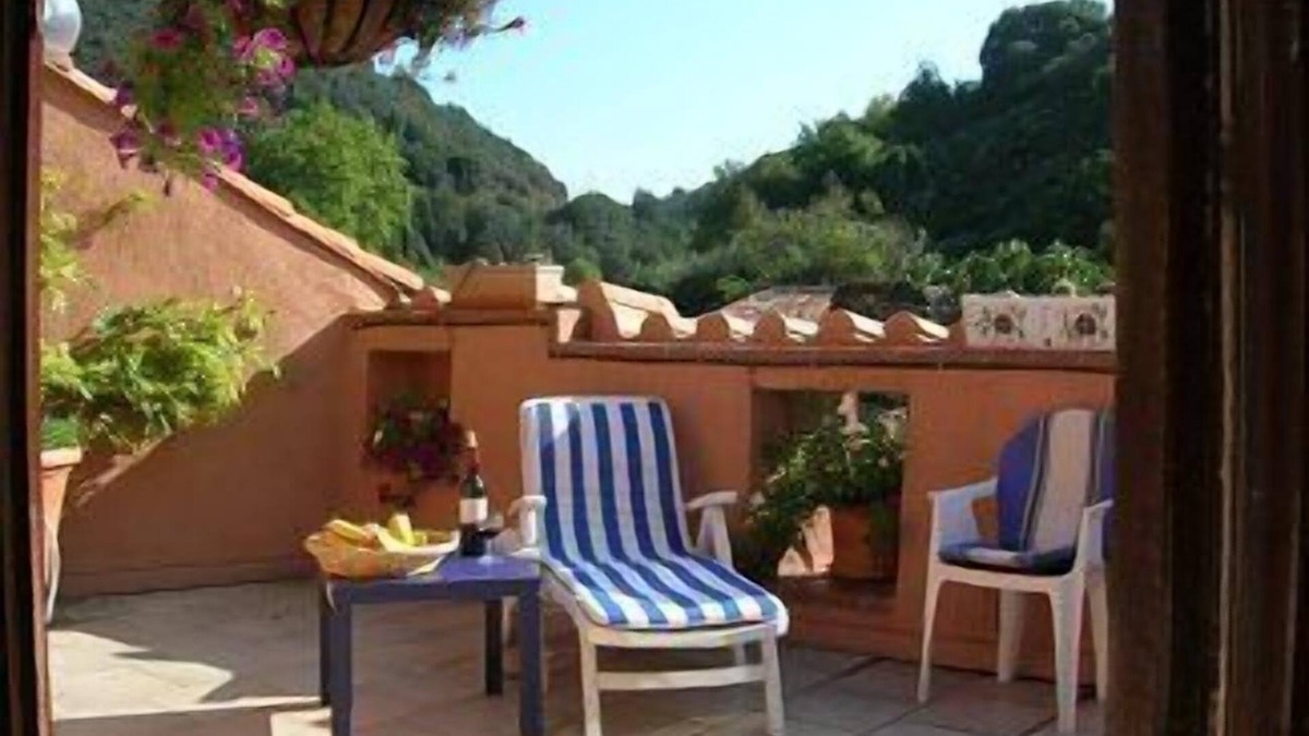 Palairac Cottage | Fully Renovated Village House