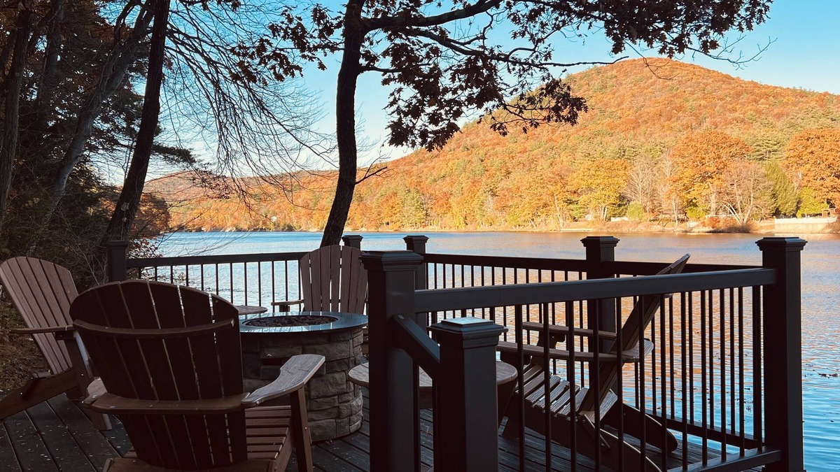 Lake Luzerne-Hadley House | Fully Renovated Year Round Adirondack Waterfront Retreat