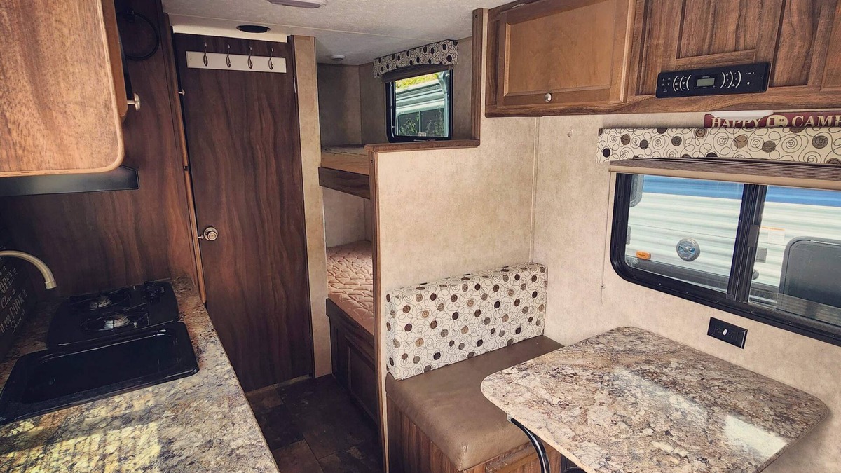 Union House | Fully stocked camper with delivery/setup to your favorite campground/cabin/event