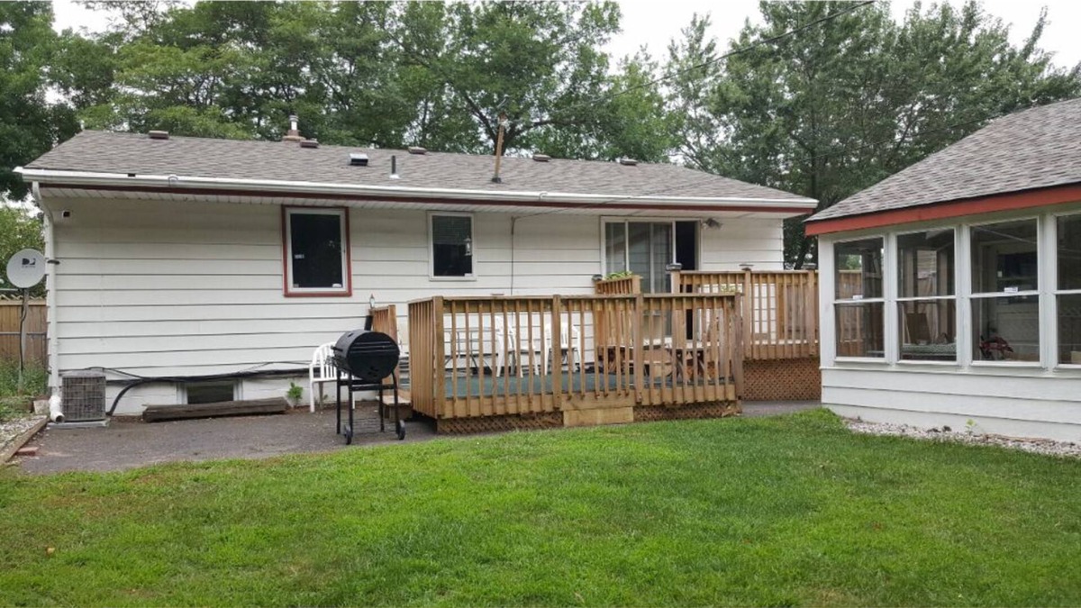 St. Paul House | Fully StockedCozy House