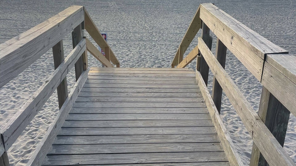 Wilmington Beach Condo | Fully Upgraded for 2025! Huge Deck, Full-Size Pool, Beach Front, Linens Included