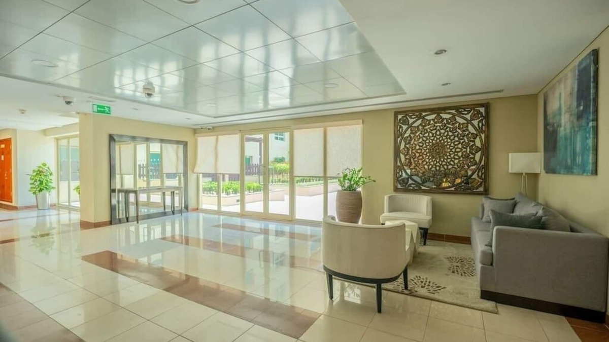 The Greens Apartment | Fully Upgraded | Large Terrace | Extra Sofa Bed