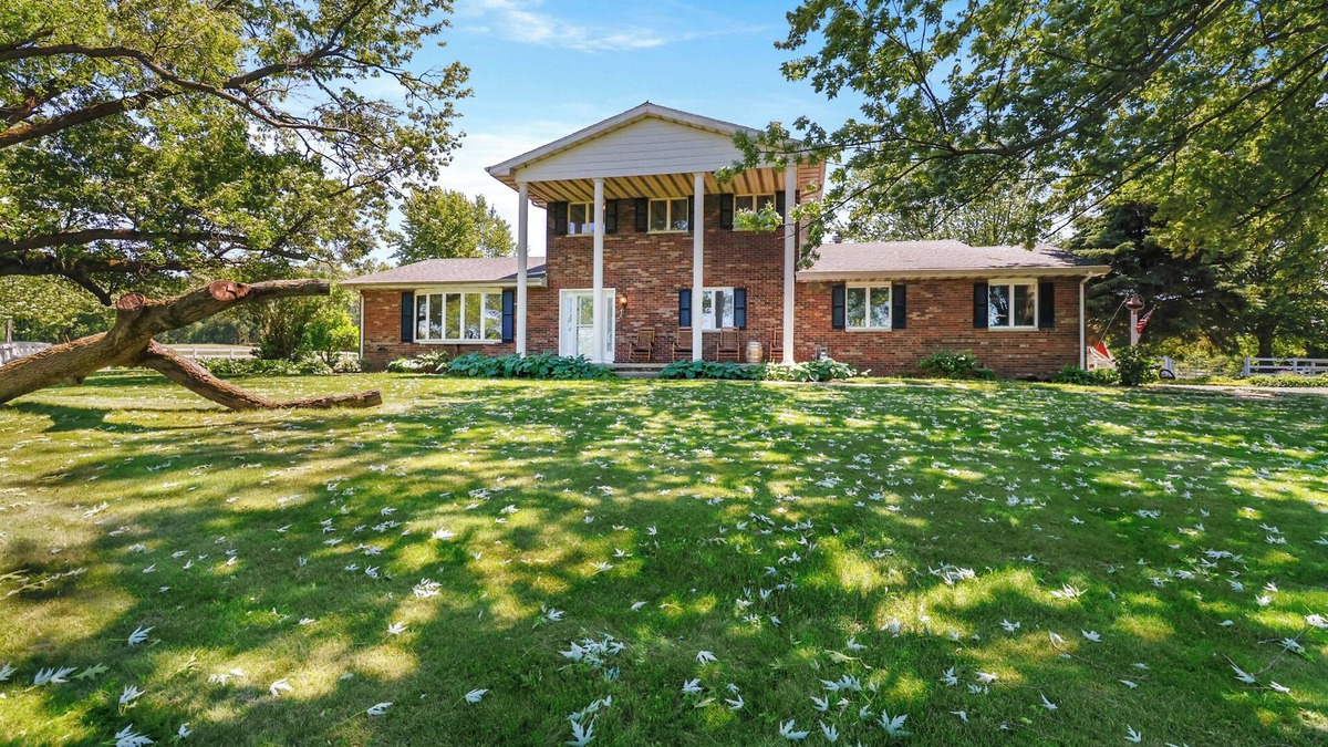 Wheeler Other | Fun at the Farm House - Charming 3-bedroom farmhouse in lovely Valparaiso