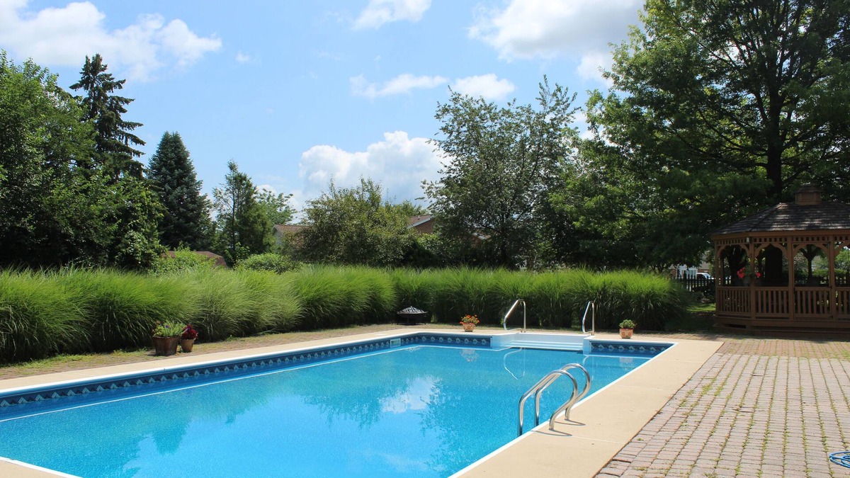 Palmyra House | Fun, Family-friendly Home With A 20x40 Pool 12 Minutes From Hershey Attractions