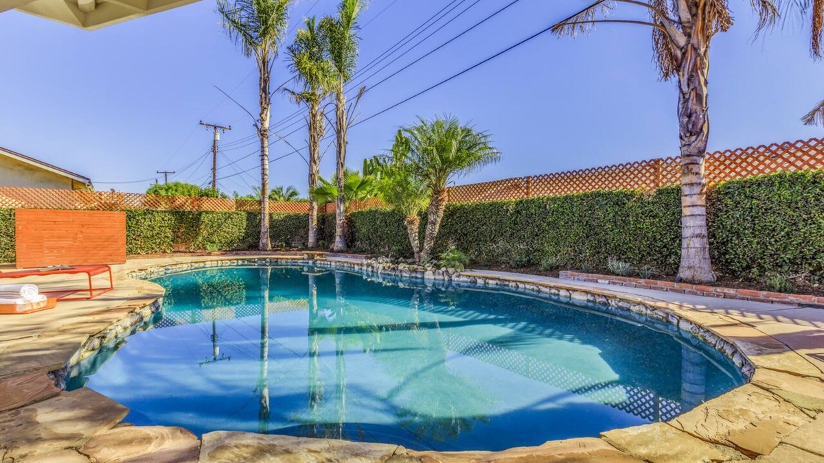 Southeast Anaheim House | Funtierland + Maverick + Wifi + Pool + Pet Friendly