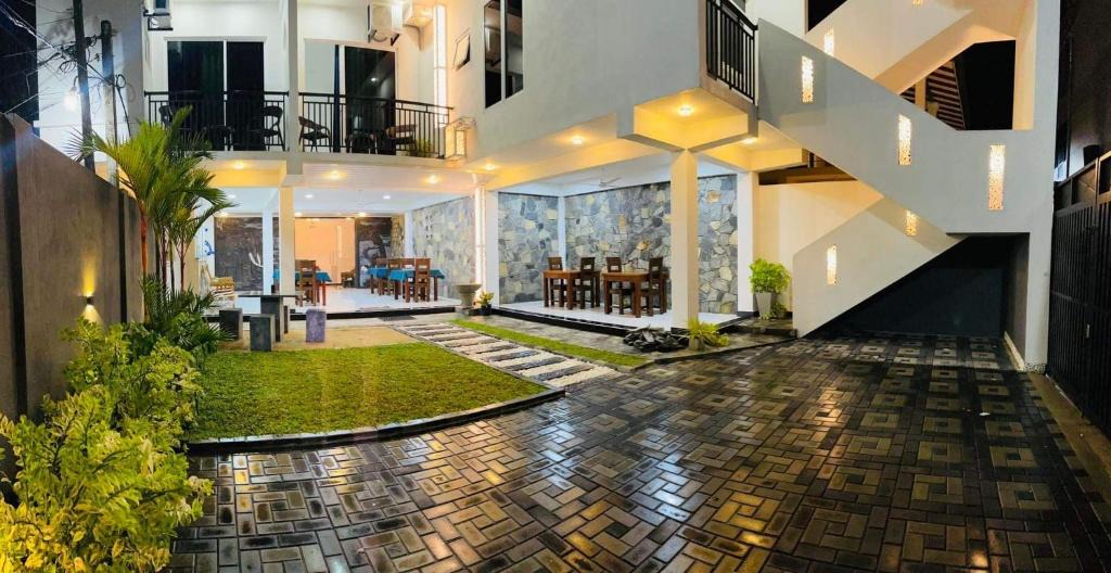 Kudapaduwa House | Funwhales Rest House
