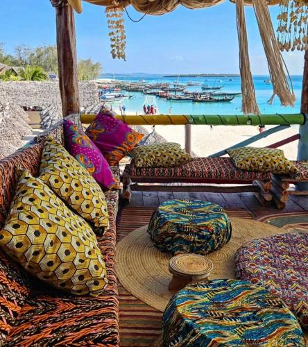 Kendwa Bed & Breakfast | FURAHA BEACH ROOMS
