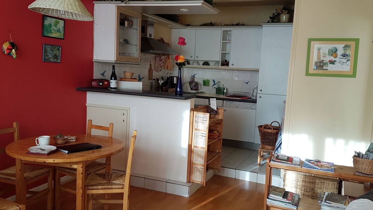 Saint-Louis Apartment | Furnished apartment in Samain, Versailles