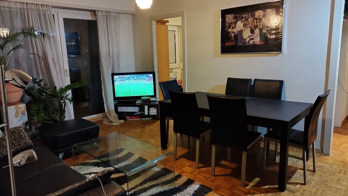 Montreux City Centre Apartment | Furnished appartment vis-a-vis of railstation 5 min from lake at Montreux