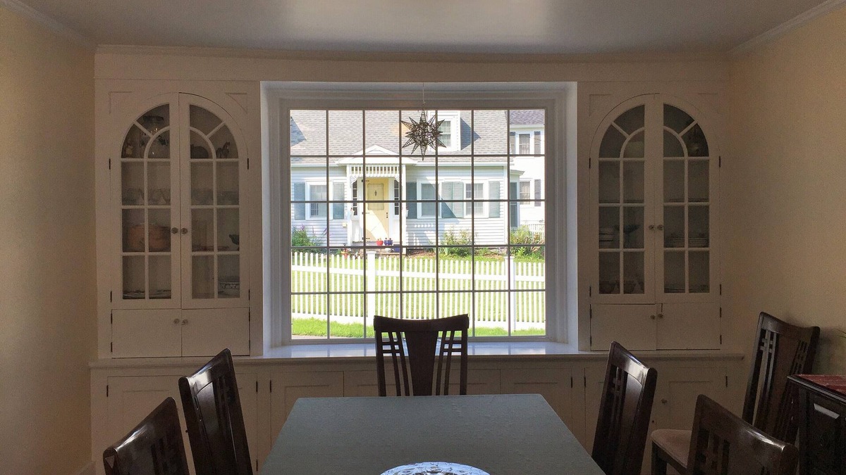 Augusta House | Furnished Bdrm Suite in Historic Colonial - Shared Kitchen & Dining & Living Rm