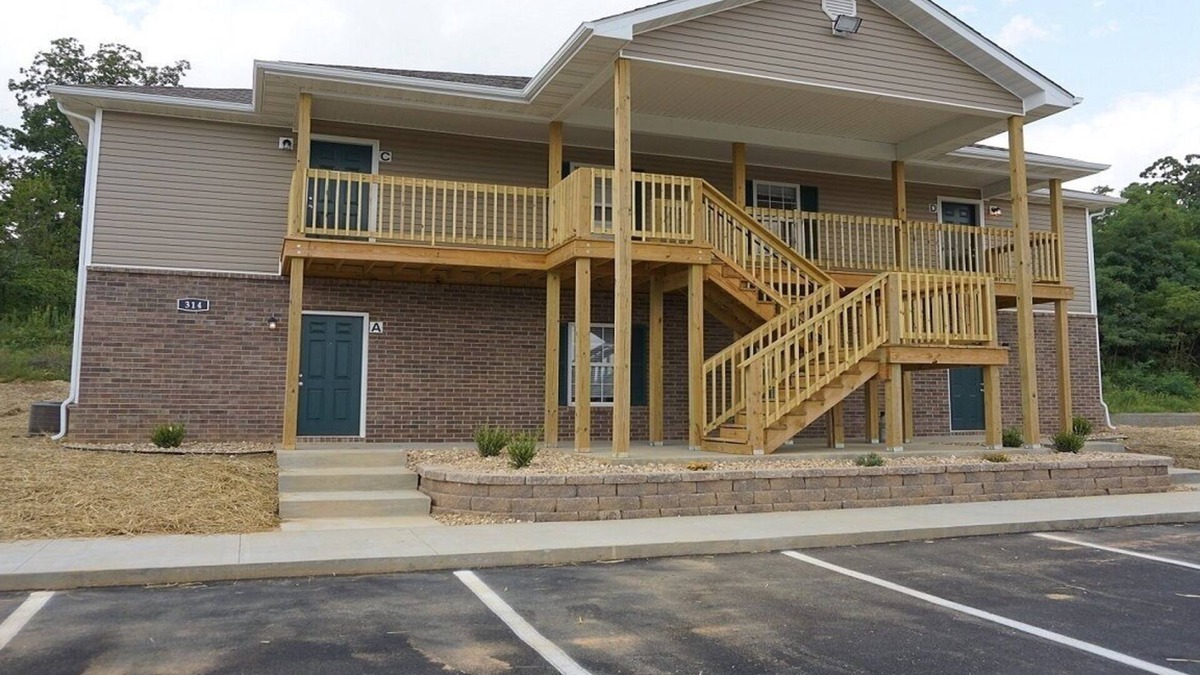 Rolla Apartment | Furnished Getaway