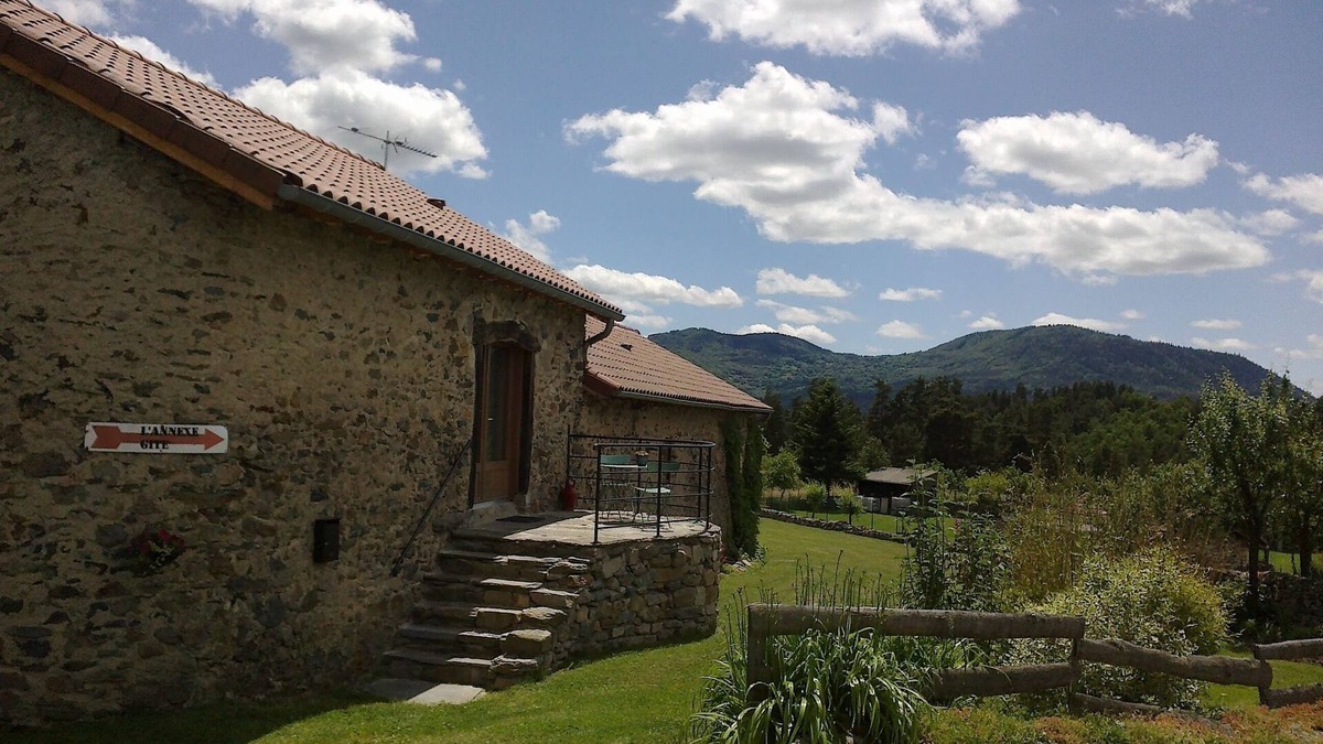 Retournac Cottage | Furnished house, 2 stars.