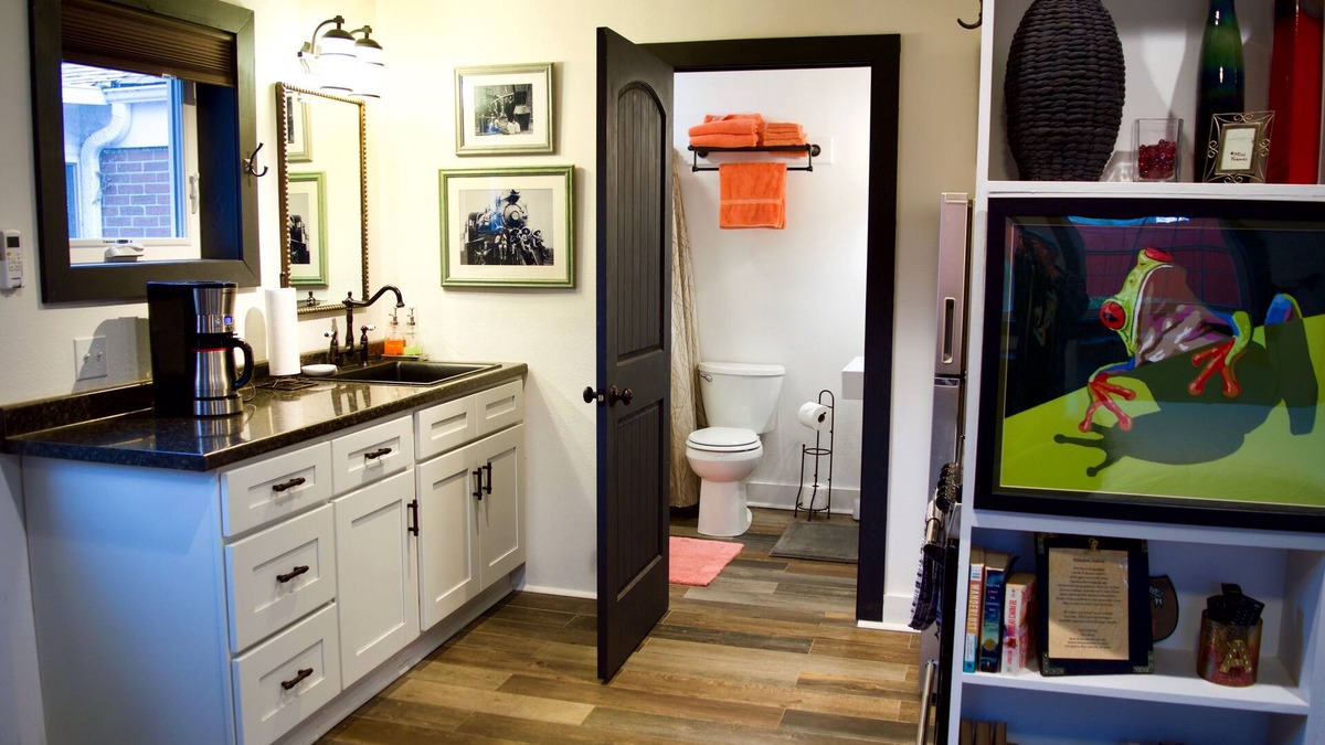 Asheville House | Furnished Luxury Studio Apt 30 Day Minimum