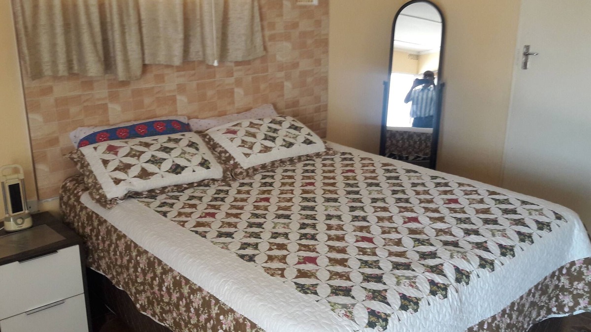 Lusaka Apartment | Furnished Self-Catering Bedsitter/Studio