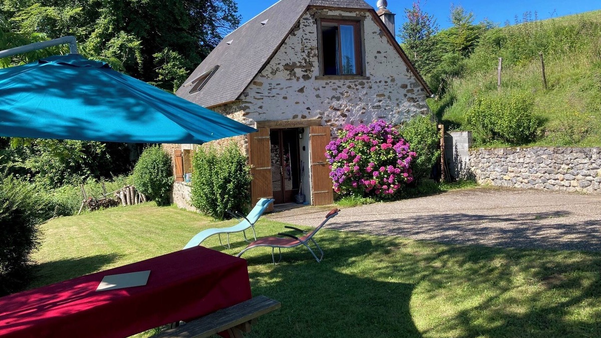 Astugue House | Furnished sheepfold in the Pyrenean Piemont, between De Bigorre and Lourdes