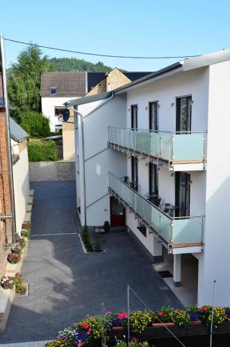 Ettringen Bed & Breakfast | Gästehaus Am Hochsimmer