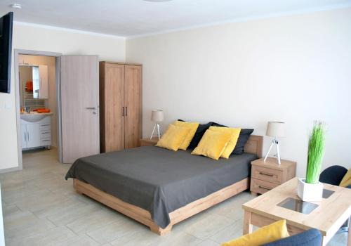 Willich Bed & Breakfast | Gästehaus Brangshof