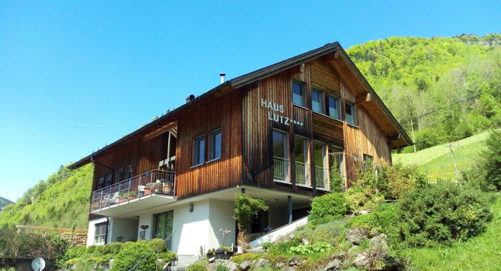 Mellau House | Gästehaus Lutz