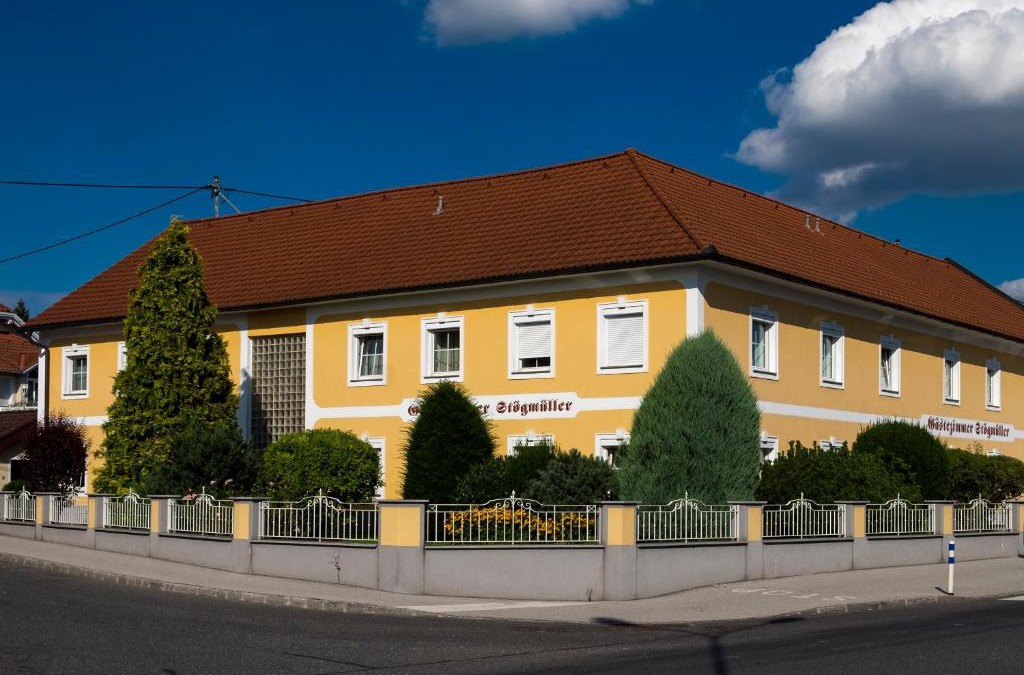 Asten Hotel | Gästehaus Stögmüller
