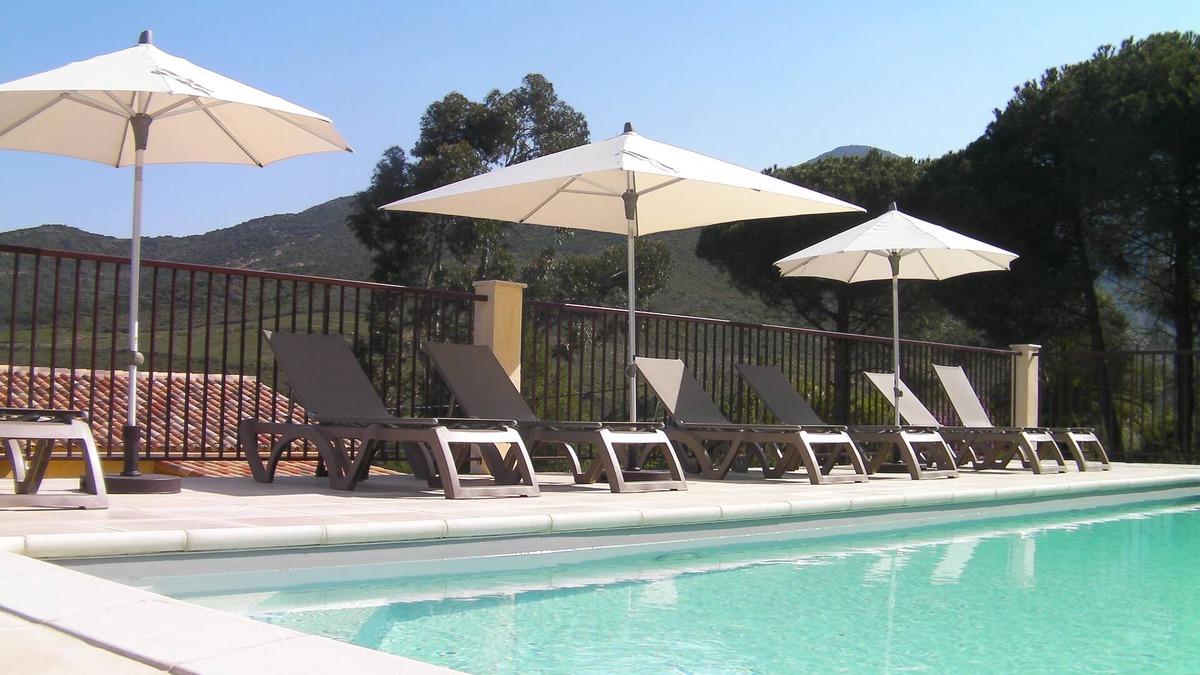Galeria Apartment | Gîté* air-conditioning-wifi-heated pool- 2 bedrooms- river 1min- beach5min- petanque