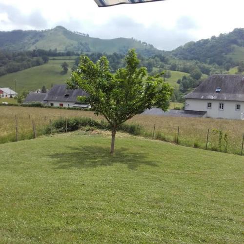 Lacarry-Arhan-Charritte-de-Haut House | Gîte Etchegoyhen