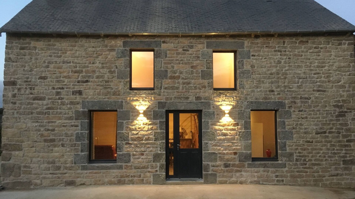 Saint-Vran House | Gîte à la Ferme, au Coeur du Mené