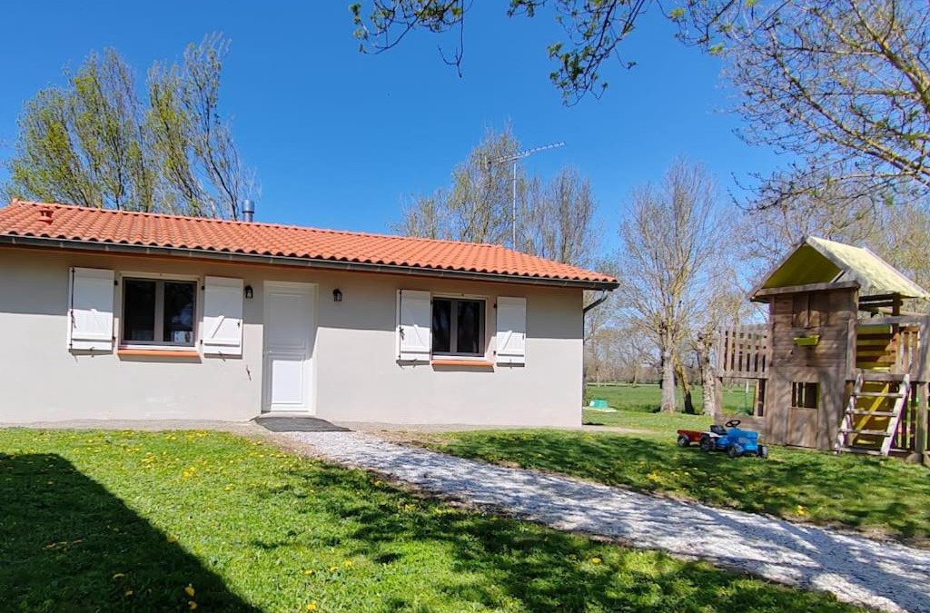 Revel House | Gîte à la Ferme de la Bouriette