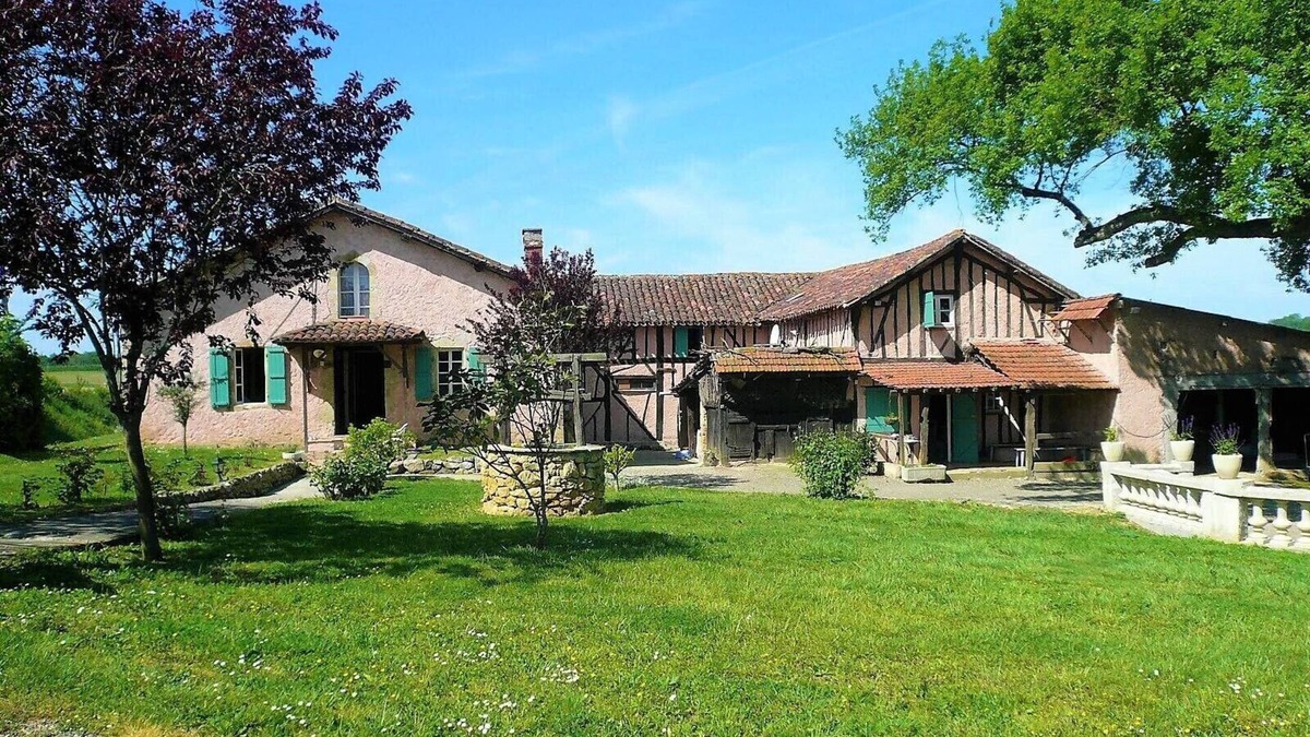Sarragachies House | Gîte à la Ferme vu sur le lac et les Chevaux