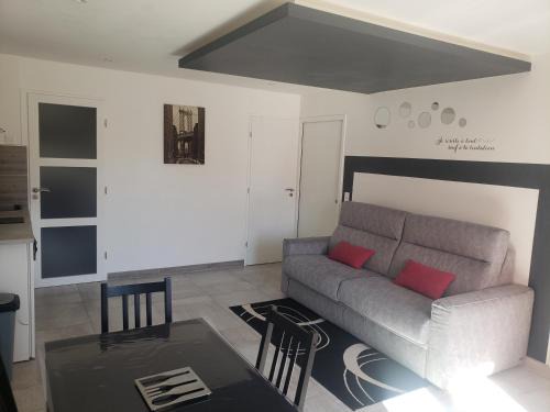 La Selle-sur-le-Bied House | Gîte 2-4 pers avec piscine