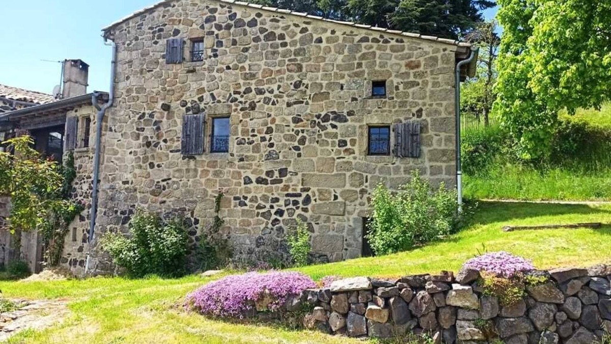 Pourcheres House | Gîte 2 personnes sur 2 niveaux