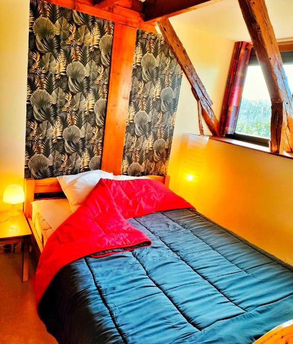Valette Apartment | Gîte 3 étoiles - Spacieux et confortable ancienne grange rénovée - Cantal Emotions Valette - Auvergne