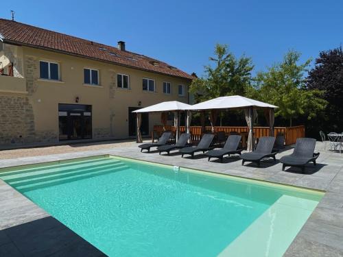 Ordonnaz House | Gîte 5 chambres piscine vue montagne