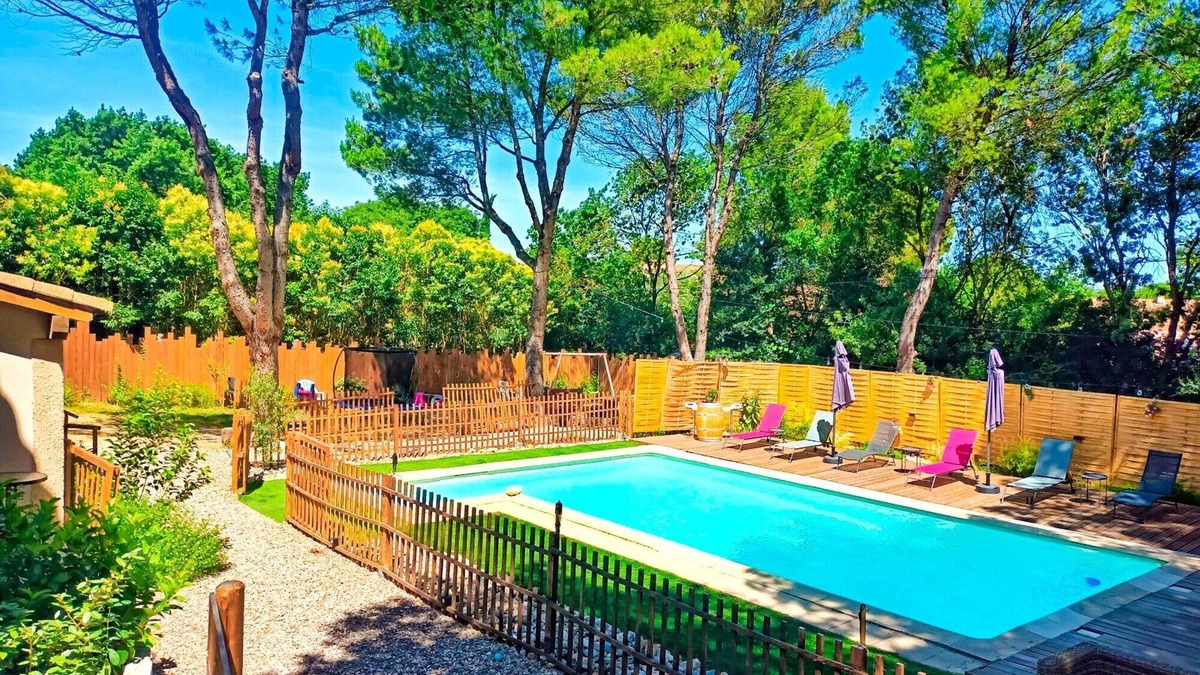 Carcassonne Apartment | Gîte 6 Pers. Bain Nordique Privé, Piscine, à 3 Min. Cité Médiévale