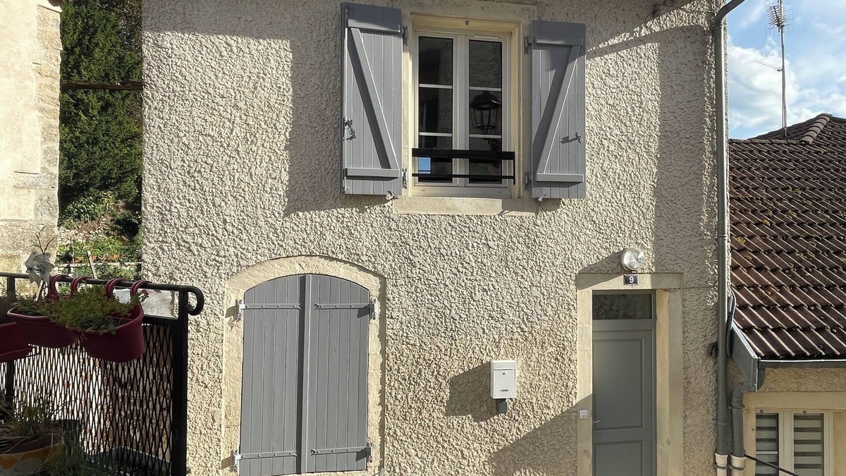 Neufchateau Apartment | Gîte apartment NO9