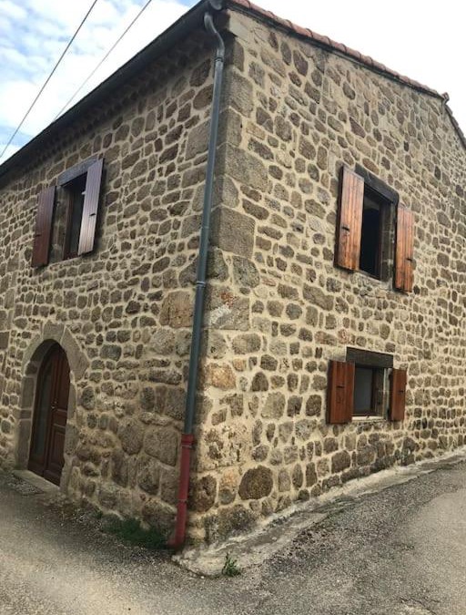 Quintenas House | Gîte ardéchois, possibilité d entrée autonome