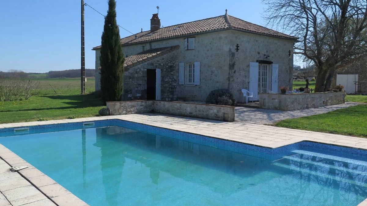 Penne-d'Agenais House | Gîte Bouvignon avec piscine privée Penne d'Agenais