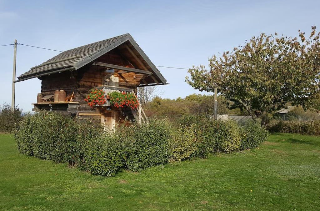 Saint-Victor-de-Cessieu House | Gîte/chalet meublé pour 2 personnes le 1780