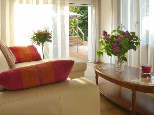 La Riviere-Saint-Sauveur Apartment | Gîte chez Gochia