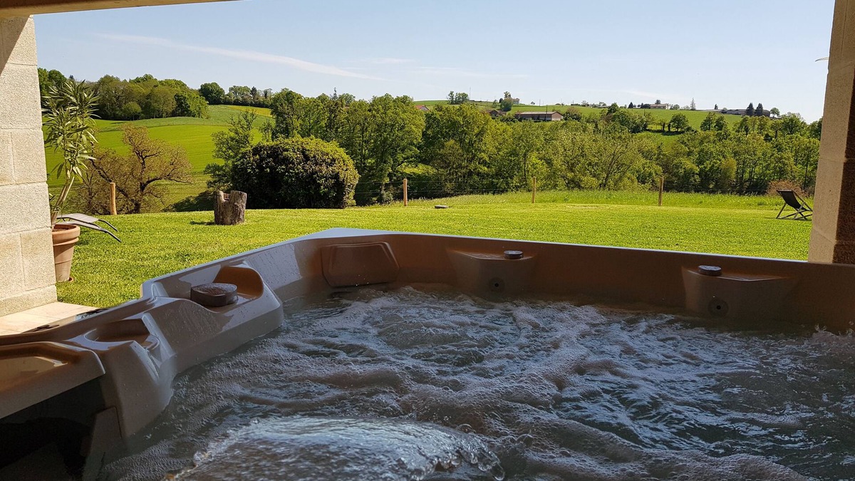 Leynhac Cottage | Gîte Cocooning, nature at your feet! * L'Oustal d'André Cantal