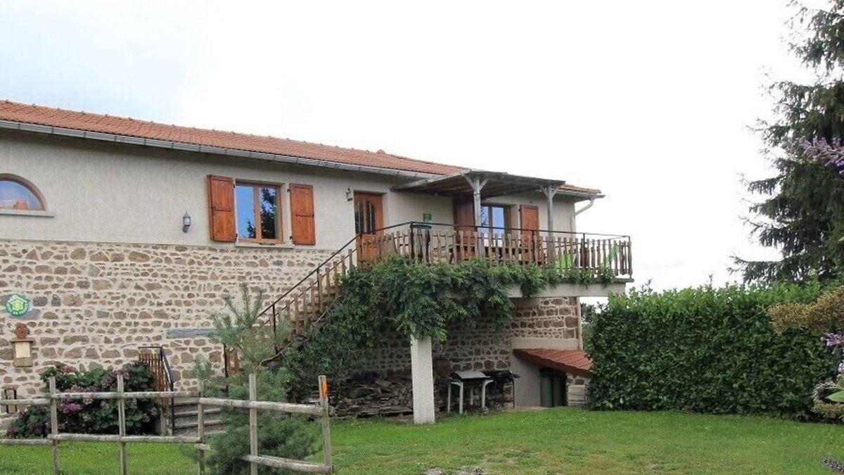 Saint-Clement-les-Places House | Gîte de la Grange du Mas Est